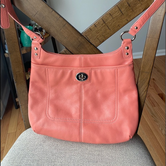 Coach - Picture 1 of 4